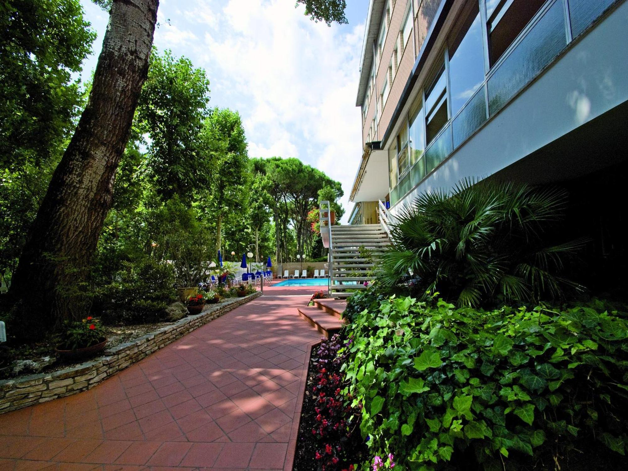 Hotel Solaria Marina Romea Exterior foto
